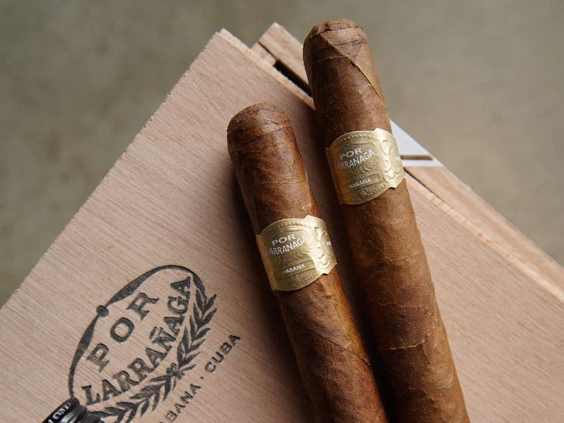 Xì gà Por Larranaga Petit Coronas